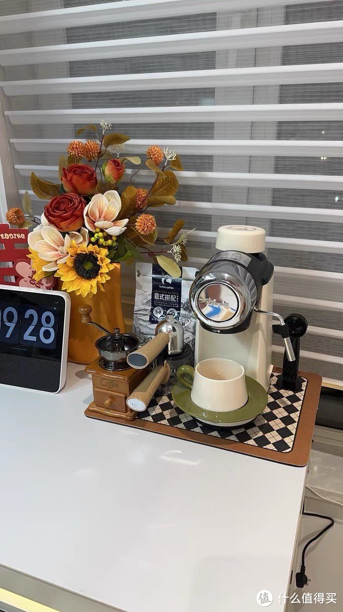 家用咖啡机推荐！小熊咖啡机，让你拥有专业咖啡师的体验！