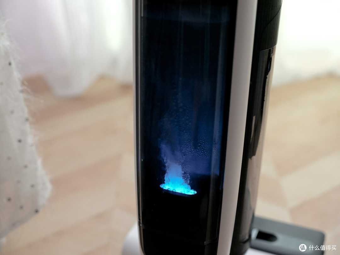 电池升级！质保延长！2分钟热水洗，5分钟高温速干的添可芙万Booster洗地机，使用表现如何？