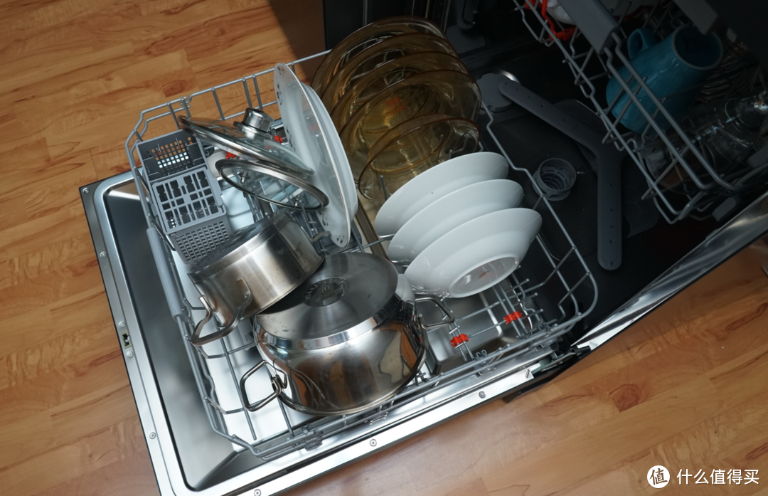 还在用手洗碗？二娃家庭新入16套超大容量的米家智能投放洗碗机P1