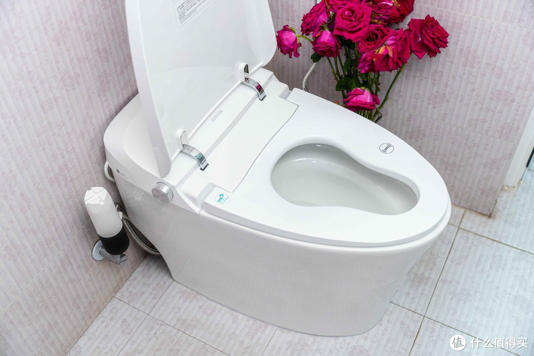 家居生活新体验、如厕也要仪式感丨箭牌AKE1160智能坐便器