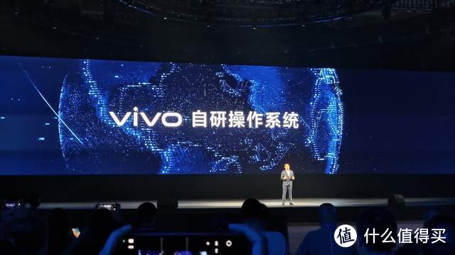 2023 VDC揭秘：自研蓝心大模型如何助力蓝河操作系统实现智慧化升级