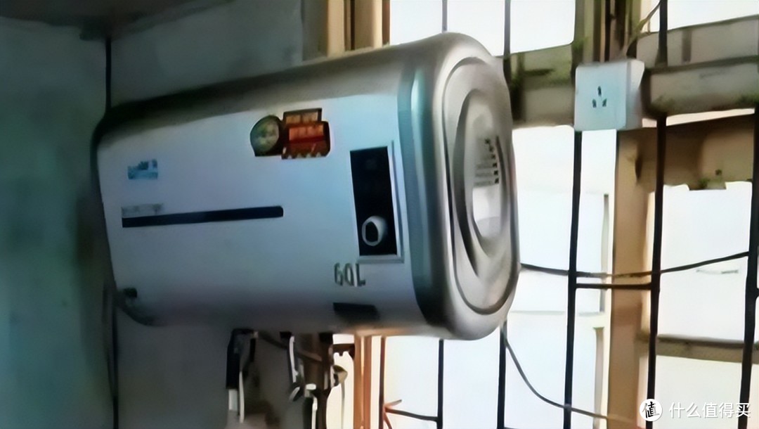 简析电热水器使用是否要拔插头？推荐海尔PD5、MG7和JN3