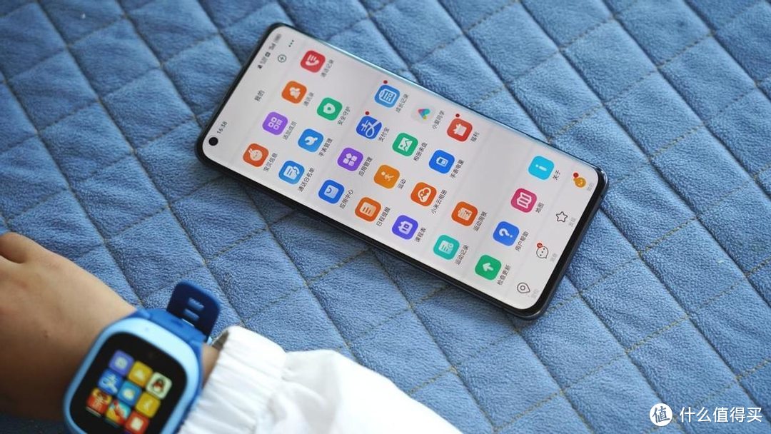 儿童手表性价比王中王 能视频打电话 米兔儿童手表C7A性价比没话说