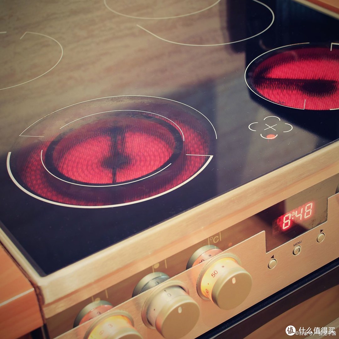 多功能料理锅好，还是电磁炉或电陶炉好？