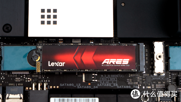 YMTC 232L+NVMe 2.0--Lexar ARES 4TB M.2 SSD专业向评测