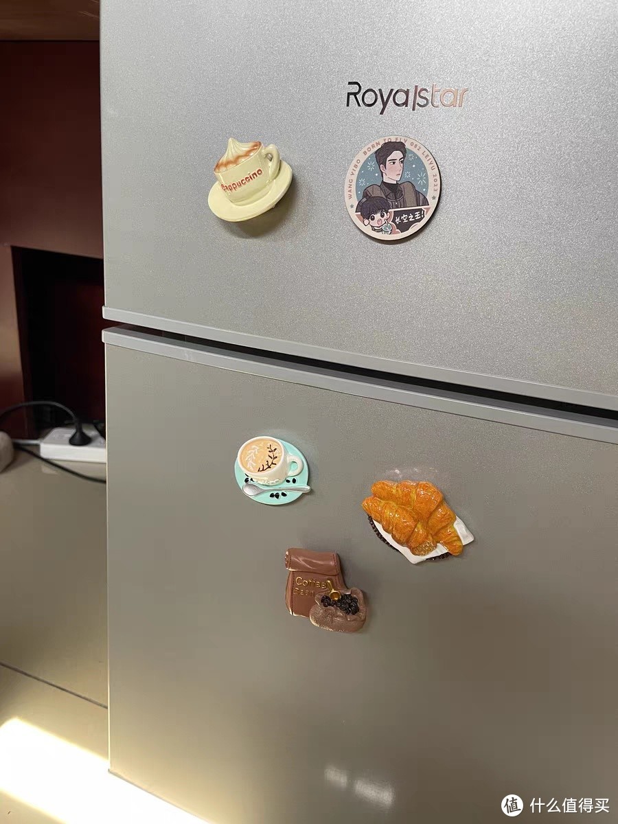 创意咖啡冰箱贴：烘培艺术与磁性树脂的完美融合