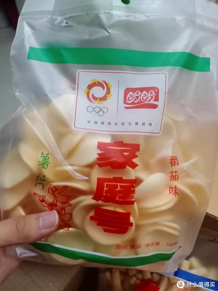 盼盼的家庭号薯片：品味温暖与味蕾的邂逅