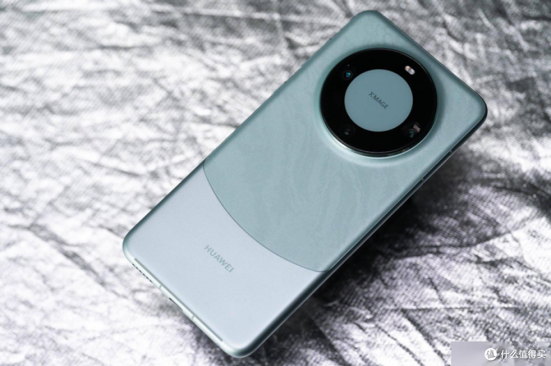 华为mate60开卖至今仍旧一机难求到底谁在抢