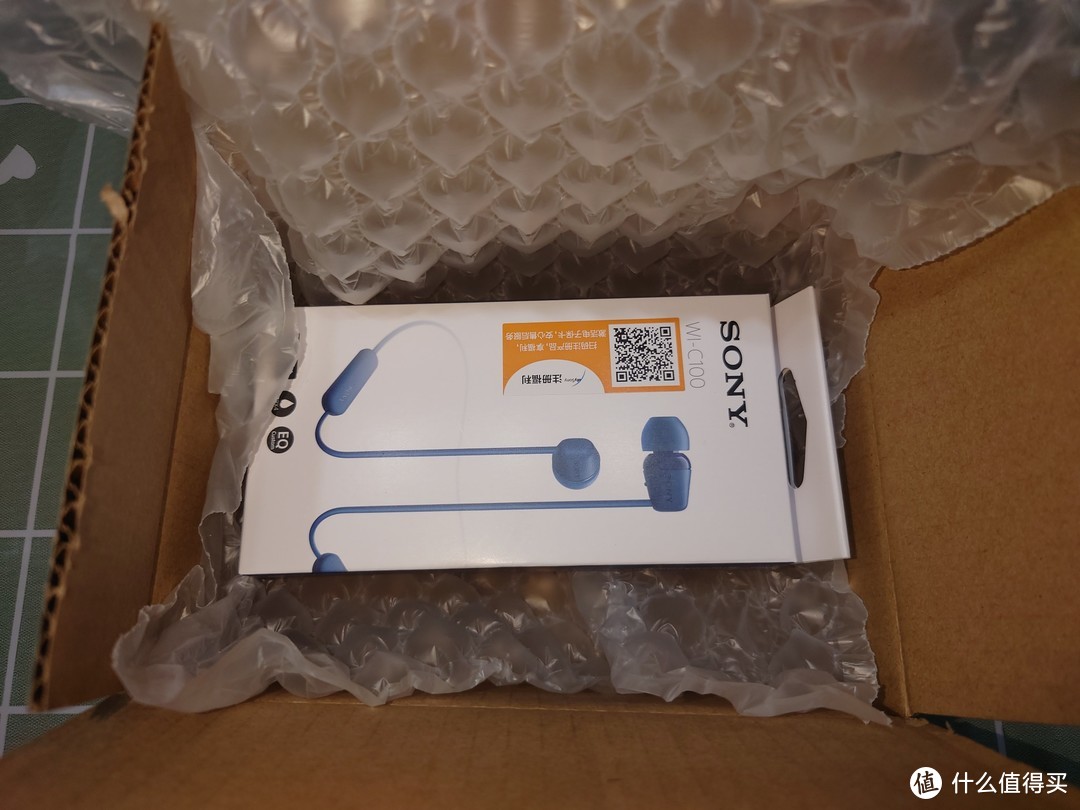 140元的索尼无线蓝牙耳机WI-C100开箱晒物