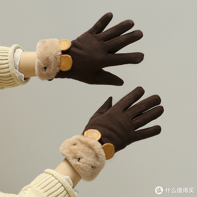 冬季手套选购攻略：如何选择适合自己的手套？