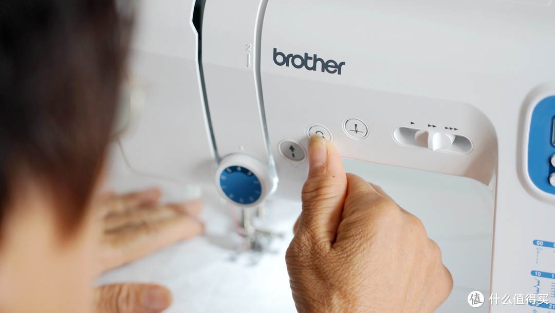 让数十年老裁缝都感叹-Brother GP60X 电子缝纫机的确有点东西！