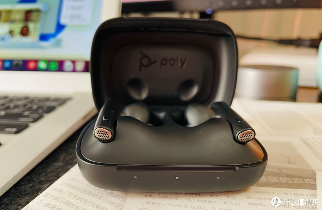 术业有专攻——经常开视频会议的我，最终选择了Poly Voyager Free 60战X真无线蓝牙耳机