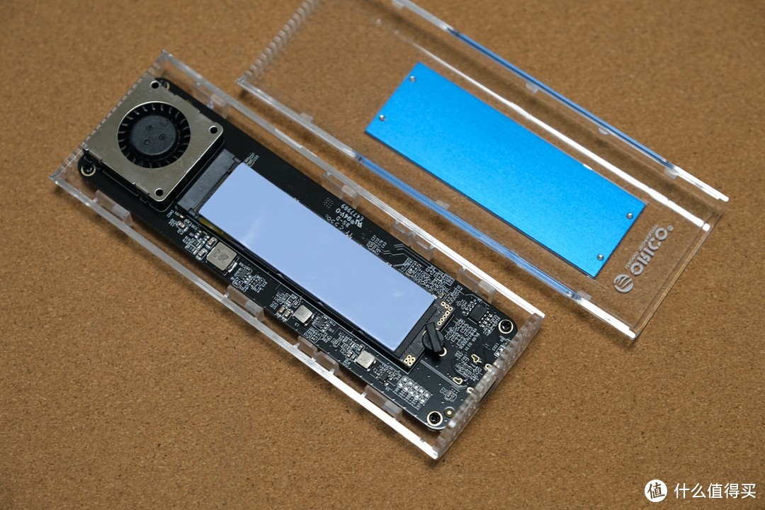 追求飞快的感觉，ORICO J-20 SSD+USB4硬盘盒套装评测