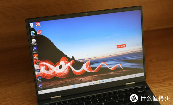不愧是”能文能武“的办公生产力！ThinkPad T14P开箱指南
