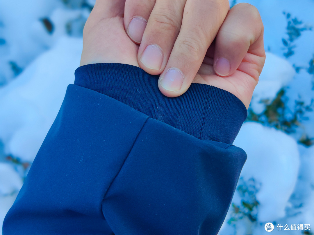 重量最轻的暖气——特步有暖气，冬季羽绒服穿着体验分享。