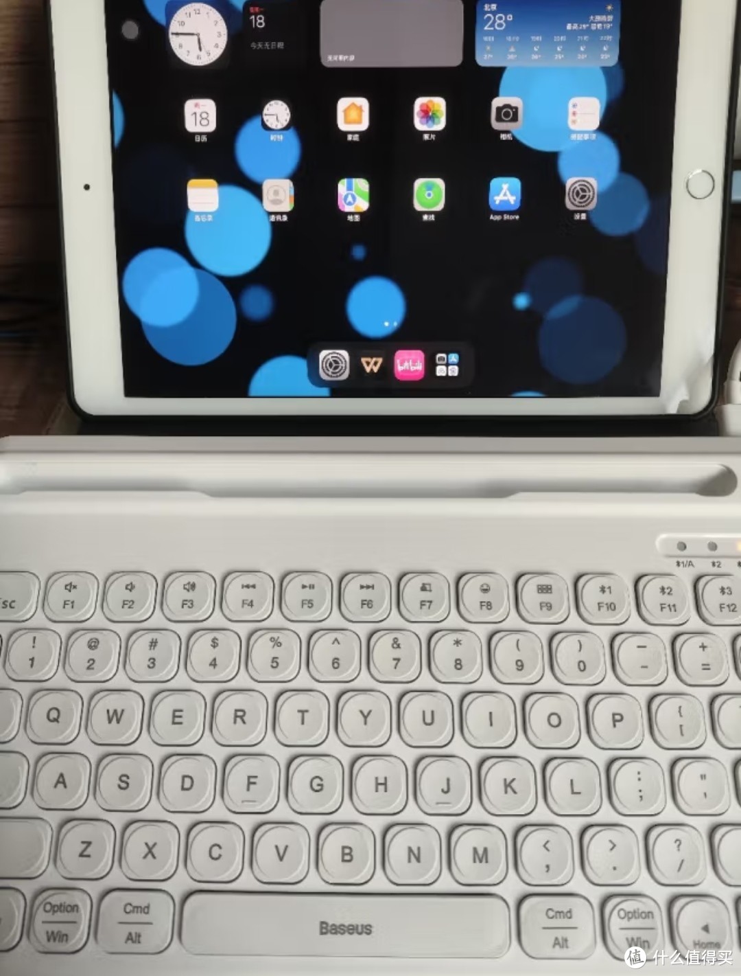 倍思（Baseus）无线iPad蓝牙键盘使用报告
