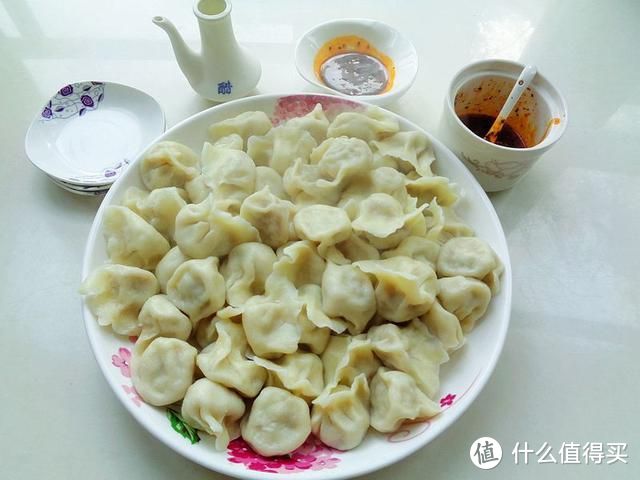 白菜香菇猪肉饺子馅的做法，小窍门，让你尝到饺子绝妙口感！
