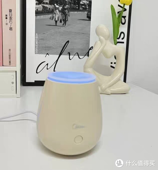 美的加湿器，高效保湿，让你享受水润舒适的生活！