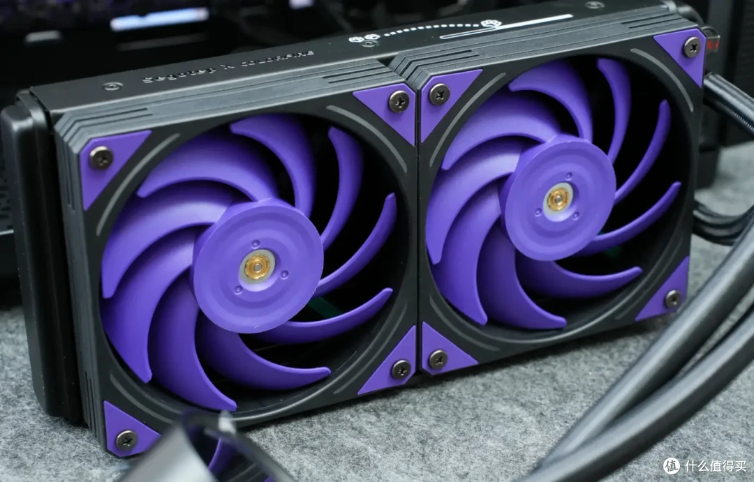 七彩虹meow猫咪家族系列——暗影紫喵全家桶装机体验_机箱_什么值得买