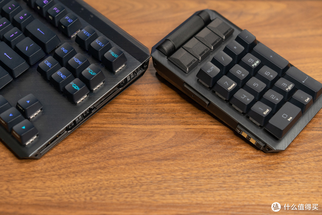 数字小键盘是多余还是超实用？也许你可以试试分离式小键盘的ROG 龙骑士2 PBT！