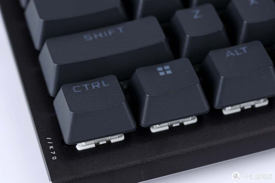 可调磁轴+支持Rapid Trigger ！美商海盗船K70 MAX RGB机械键盘实测分享