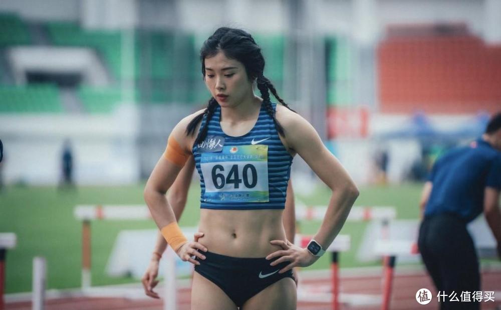 揭秘吴艳妮抢跑风波始末，剧烈运动过后肌肉酸痛怎么办？