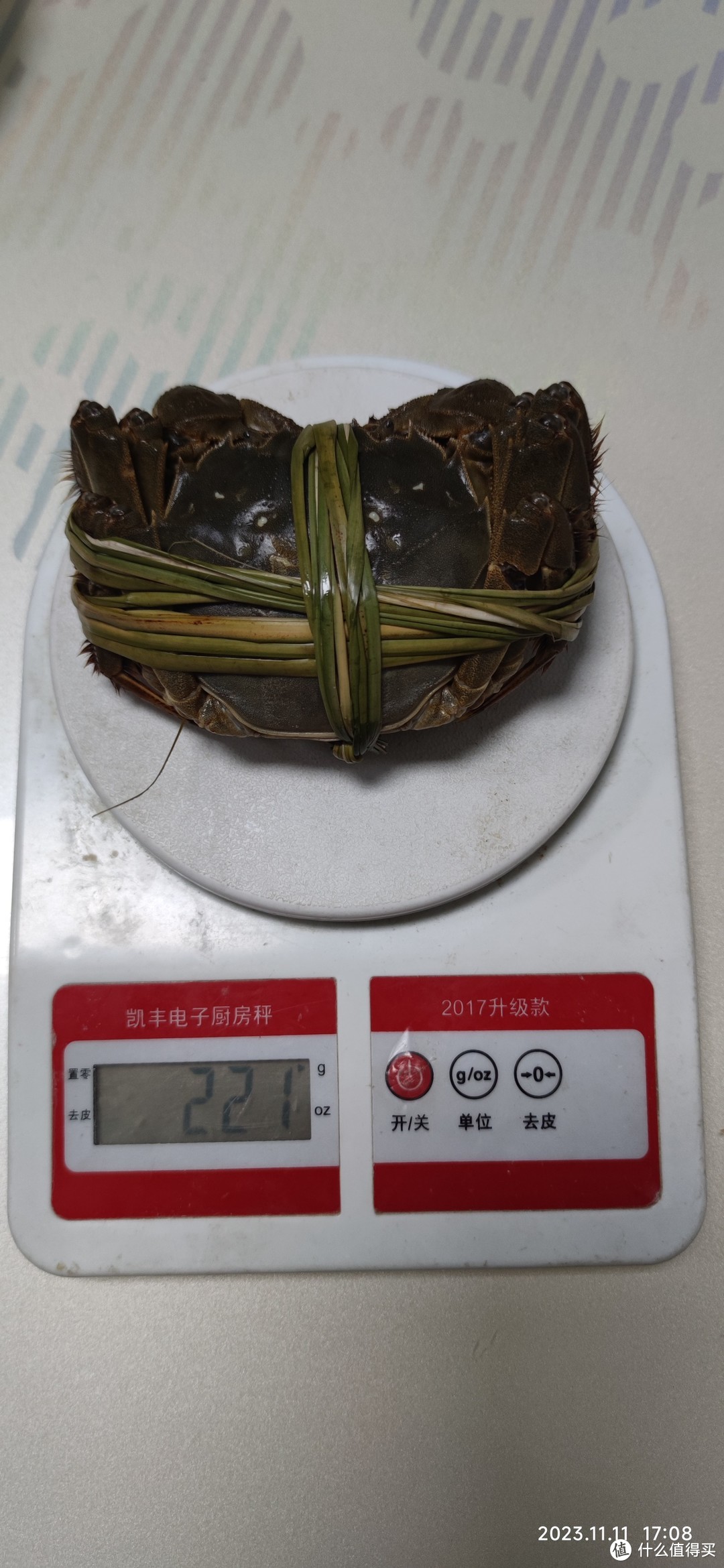 秋味餐厅里，最少不了的食材，一定会是大闸蟹！