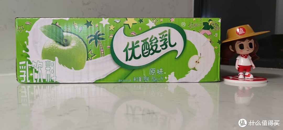 伊利优酸乳，我知道大家都喜欢喝！