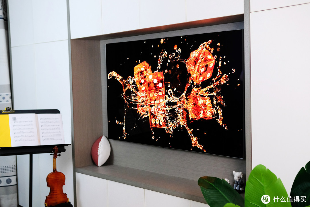 LG G3 OLED 电视，满级全能表现，家庭游戏影音C位当仁不让！
