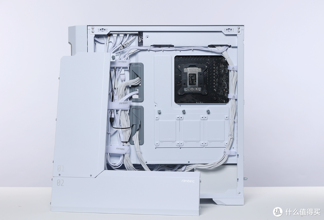 如何选择适合14700K处理器的散热器？微星寒冰E360白色限定款水冷实测分享！