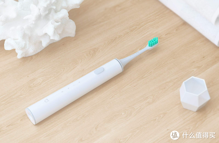 使用电动牙刷有什么危害？爆料四大误区潜规则！