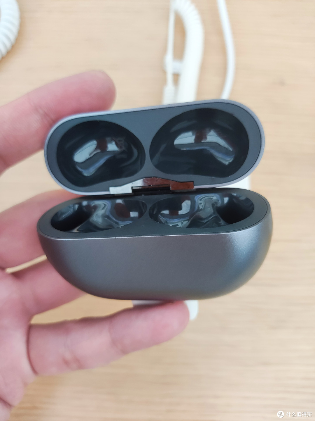 华为freebuds pro 2 真无线蓝牙耳机,闪闪发亮的外观真好看啊,就是贵