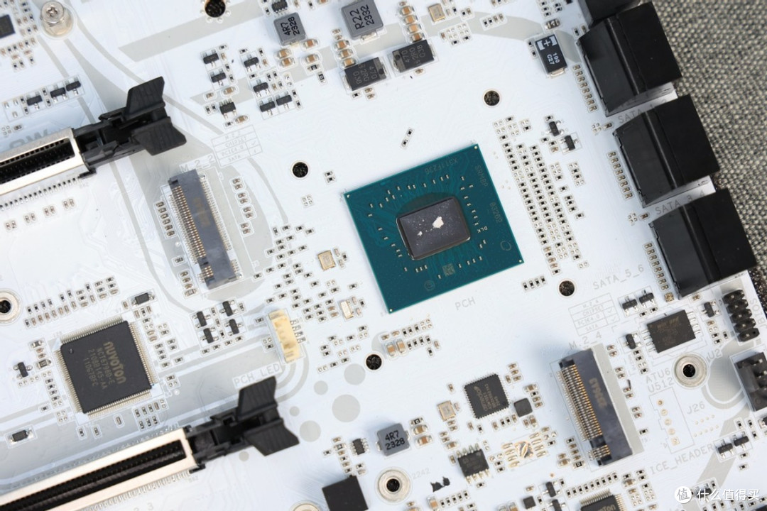 从能用迈向好用全新出发的诚意之作七彩虹旗舰主板igamez790d5flow