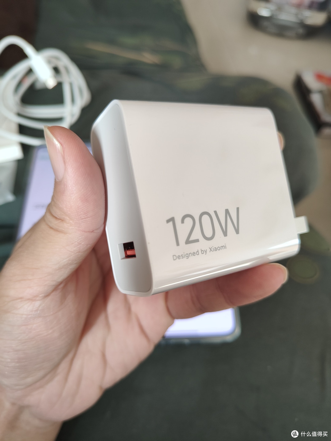 一加ace2 pro是 150w而且是dp接口充电器,充至 100% 大概 19 分钟,k60