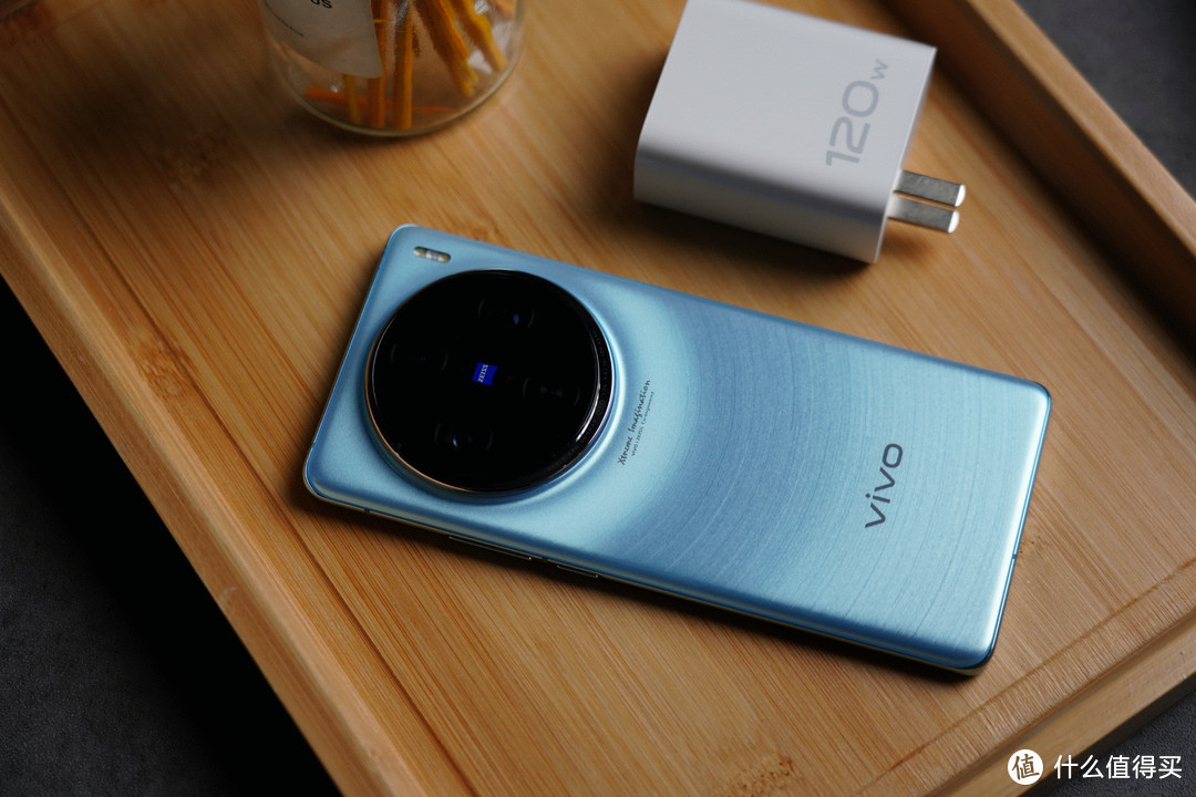 PhoneTalk：影像、性能全面进阶的蓝厂大杯丨vivo X100 Pro首发测评