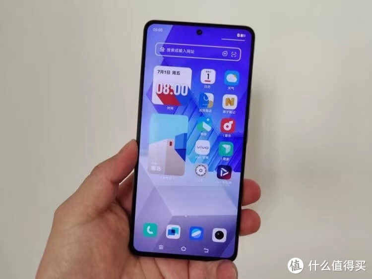 vivo良心了！天玑8200+120W闪充+120Hz屏，12GB+256GB旗舰跌至1699元