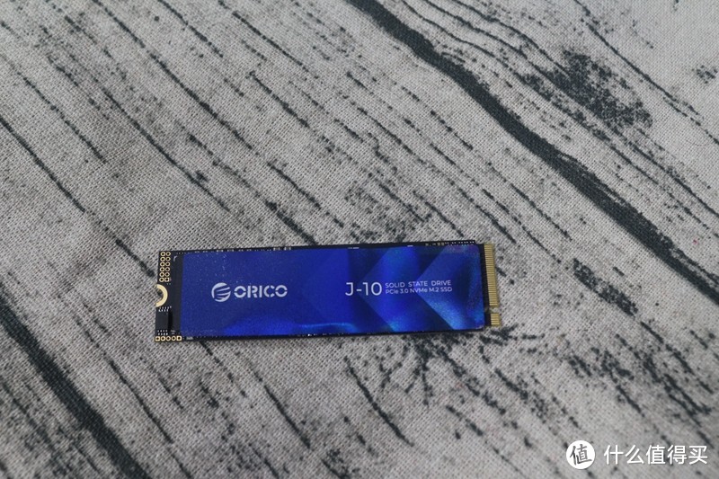 ORICO 固态硬盘 J-10+M2HS3 散热片：超强散热，稳定运行!