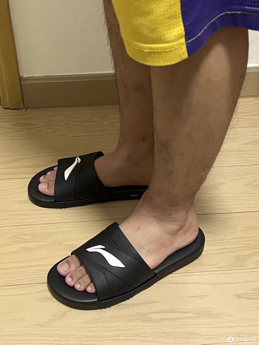 双11买的李宁拖鞋