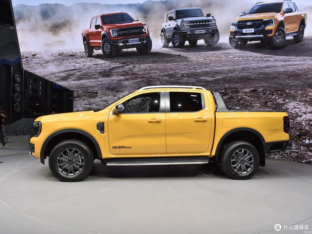广州车展福特游骑侠ranger亮相硬派越野风格备受瞩目