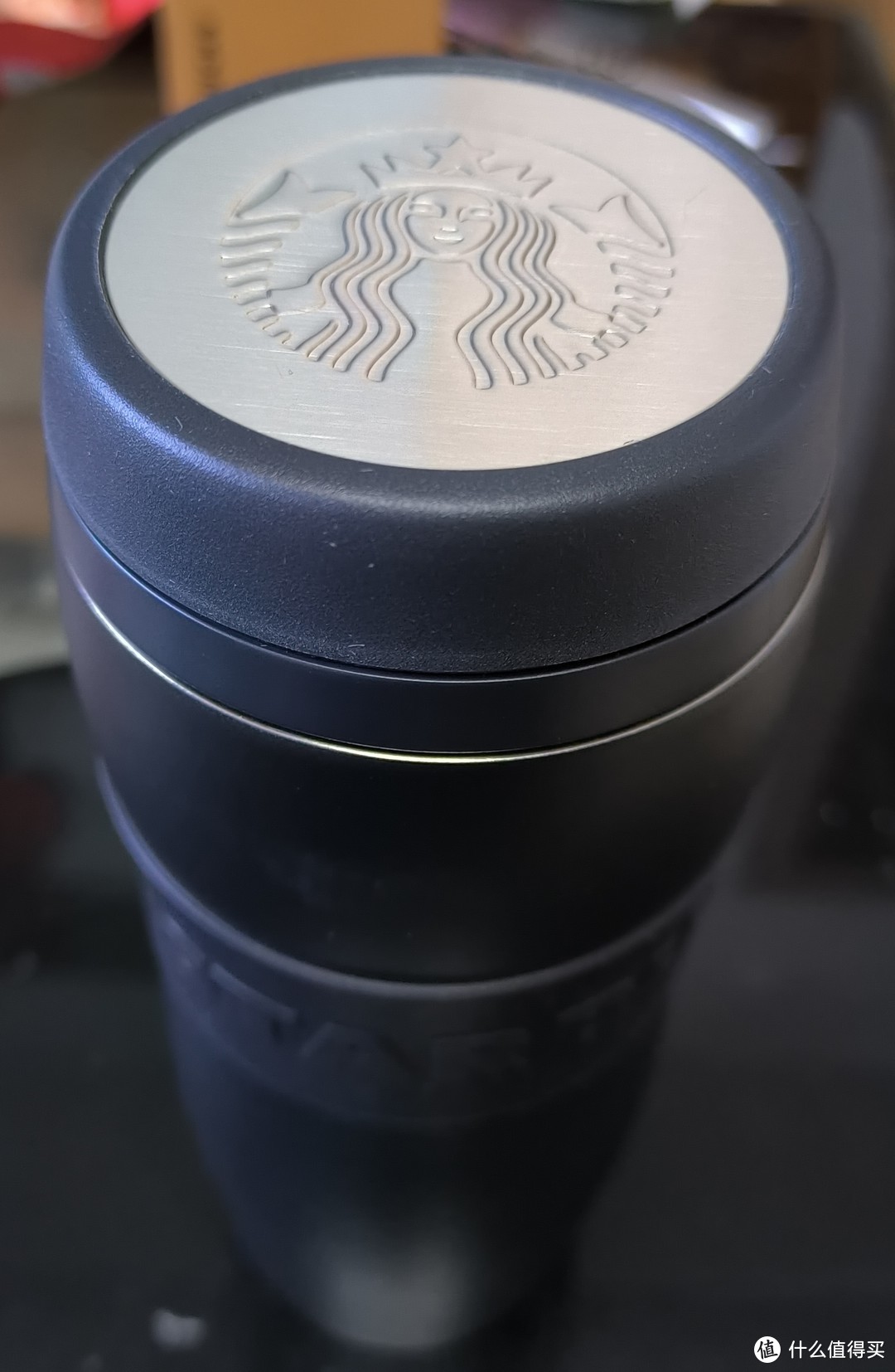 星巴克（Starbucks）白暖暖经典保温杯：上班族的实用之选