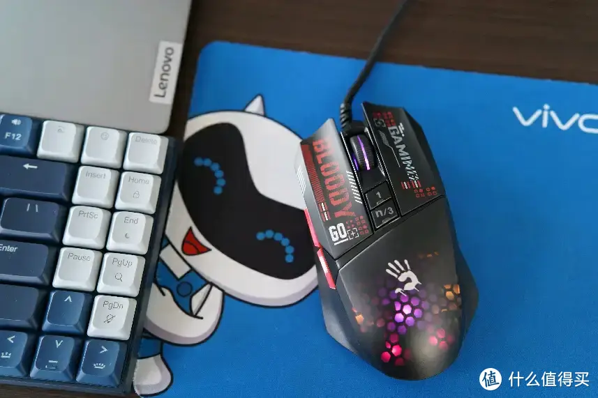 血手幽灵V8M Max Mini鼠标，游戏玩家的免驱调校师