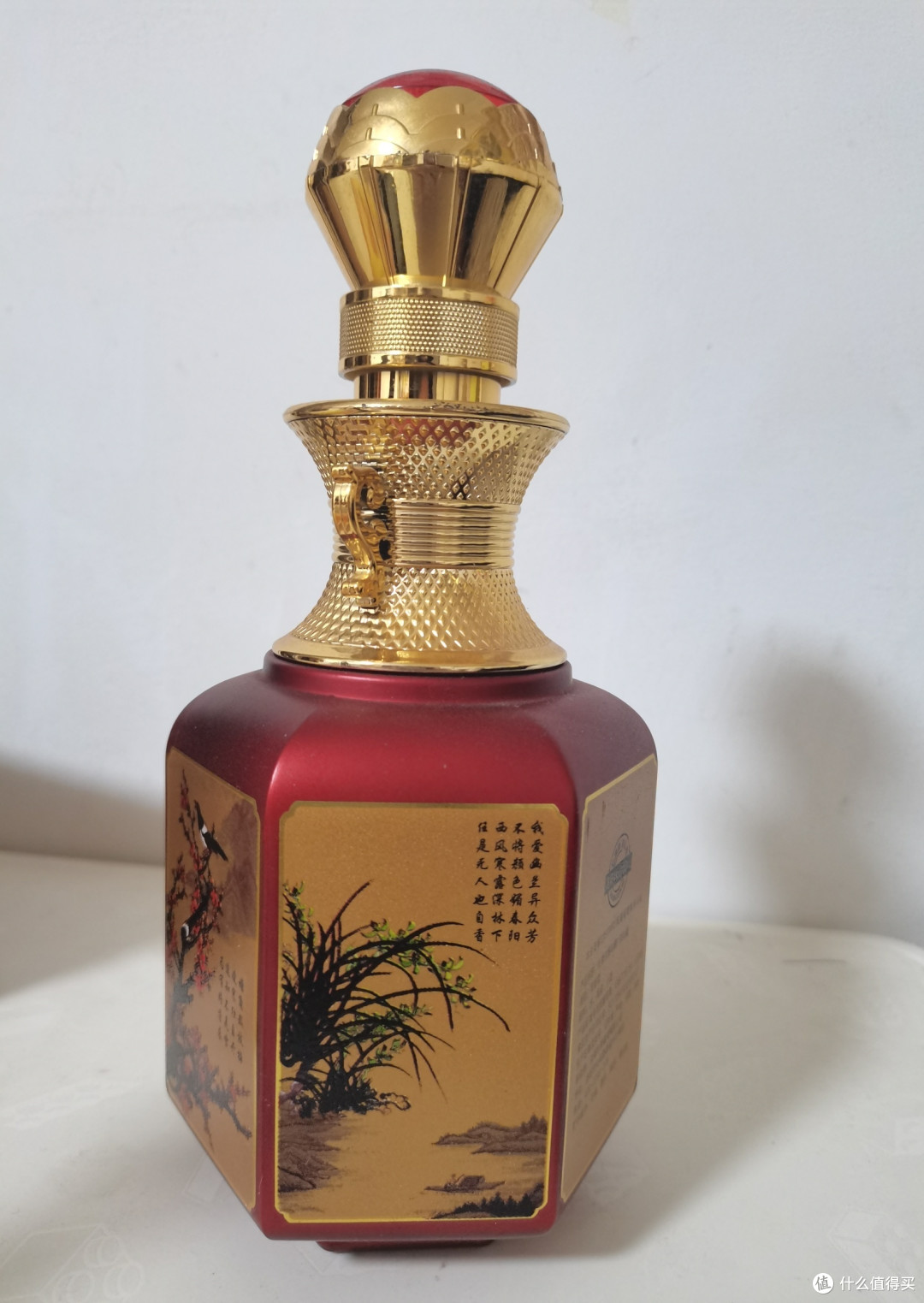 品味高雅送礼佳品52度杜康淡雅白酒让你尽显绅士风度