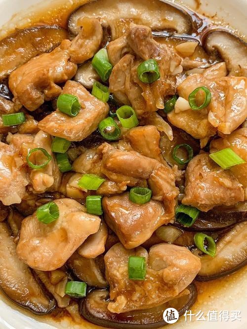 「香菇滑鸡」的美味秘诀，竟然是这道菜里最重要的调料！