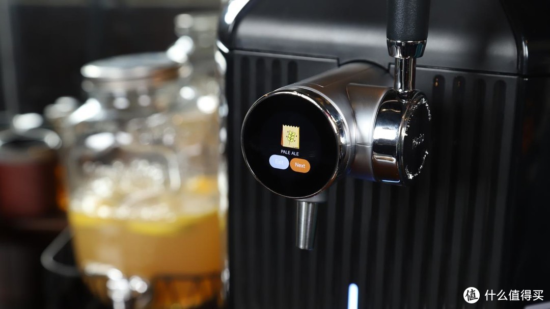 爱咕噜F1智能胶囊啤酒酿造机 将鲜酿啤酒带入生活的必备利器