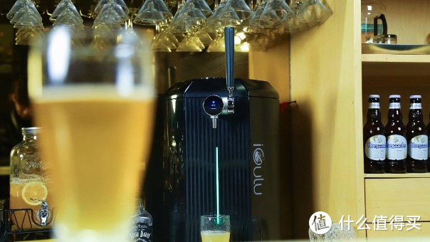 爱咕噜F1智能胶囊啤酒酿造机——专属您的啤酒酿造师！