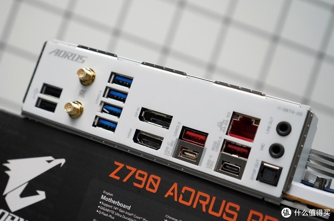 技嘉冰雕X Z790主板评测：高端14代酷睿处理器最佳搭档之一