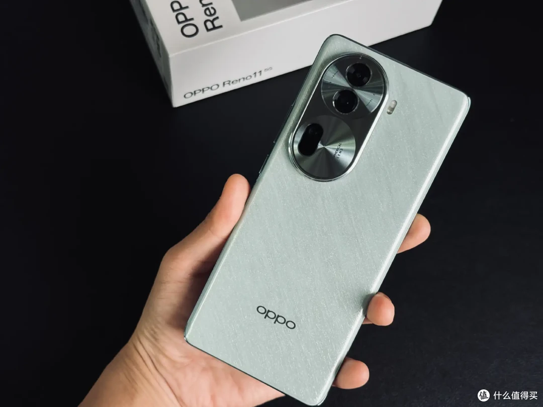opporeno11首发开箱2000元档最值得入手的标准版