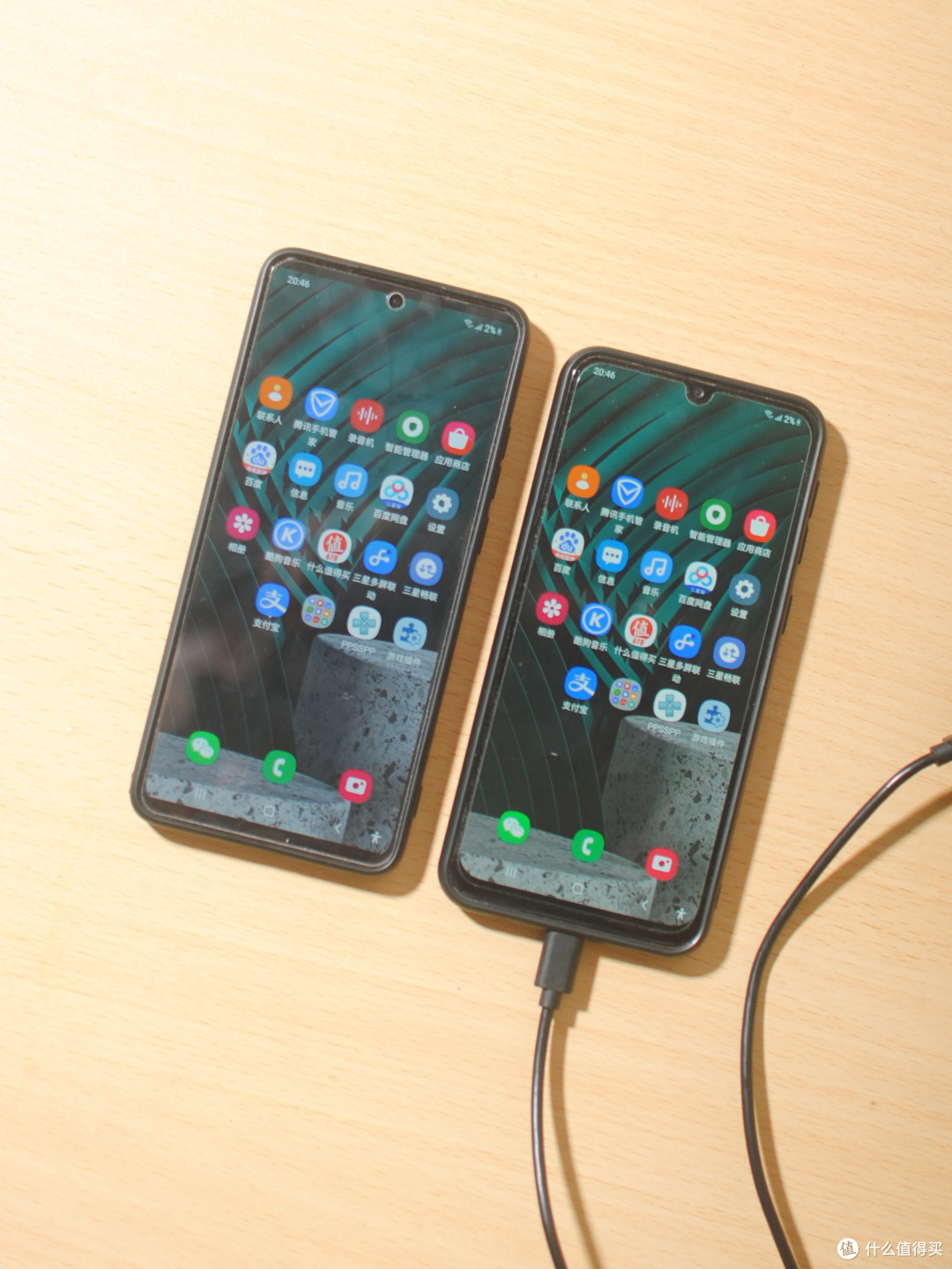 左oppok11,右三星m30s