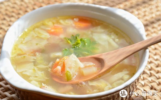 白菜豆腐三鲜汤的做法，越吃越暖和！
