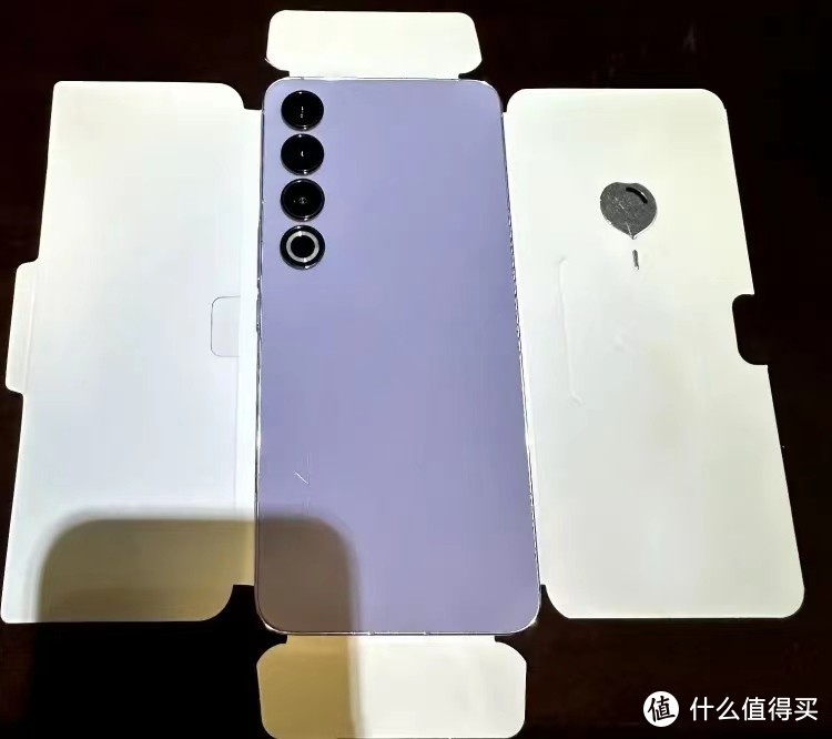 骁龙8Gen2+2K屏幕+5000mAh，跌至3199元，不输新机荣耀100Pro